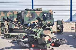 Zestaw artyleryjsko-rakietowy Pilica i stanowisko dowodzenia na MSPO 2023