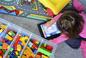 Zabawki interaktywne: jakie zabawki edukacyjne warto kupić dzieciom? [TOP 10 zabawek]