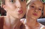 M jak miłość nowy sezon. Natalka (Dominika Suchecka), Hania (Wiktoria Basik) na planie