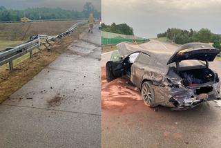 Luksusowe BMW rozbiło się na autostradzie pod Świebodzinem [ZDJĘCIA]