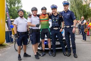 Policjant z Siemianowic jedzie na rowerze do Lizbony! Wszystko dla chorej Zosi