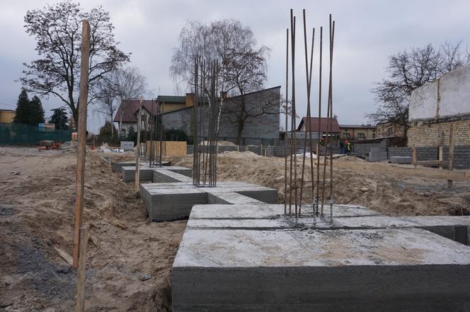 rozbudowa domu kultury w Białobrzegach 
