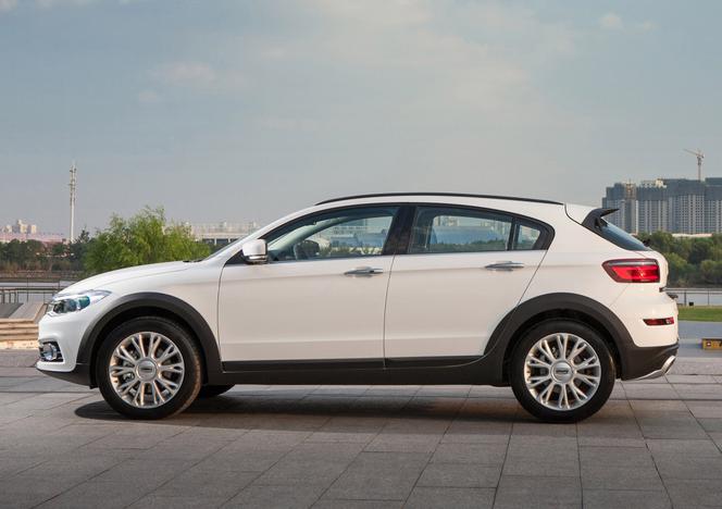 Qoros 3 City SUV