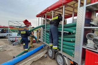 Strażacy z Grudziądza walczą na południu Polski z powodzią