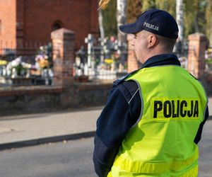 Będą dodatkowe miejsca parkingowe na Wszystkich Świętych w Bydgoszczy 2025. Ruchem pokierują policjanci