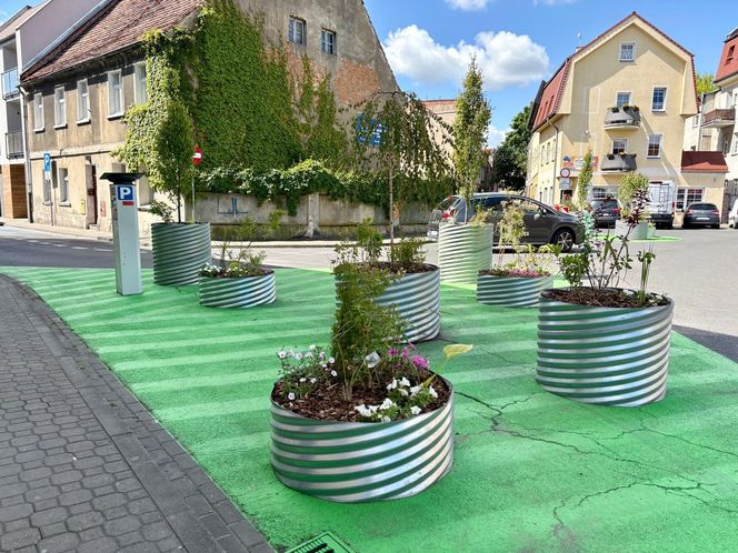 Plac Powstańców w Lesznie. Prototypowanie przestrzeni