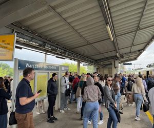 Paraliż na kolei po wypadku w Wesołej