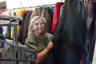 W Lesznie trwa zbiórka Przytul kurtkę. Potrzebna ciepła odzież na jesień i zimę