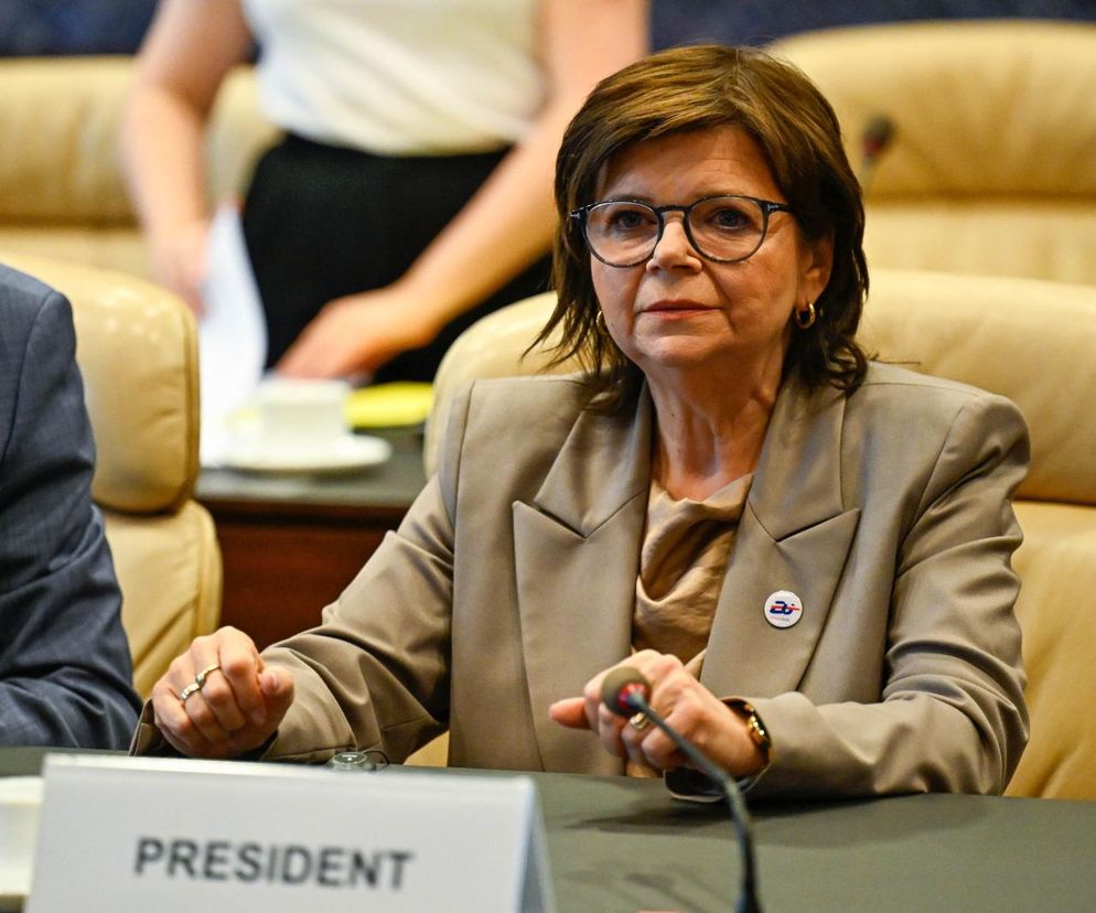 Izabela Leszczyna, Ministra Zdrowia