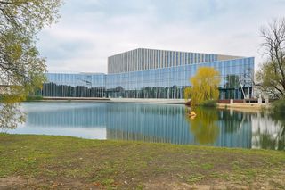 Tak spektakularnego budynku nie ma w całej Polsce! Nowa Akademia Muzyczna w Bydgoszczy zachwyca