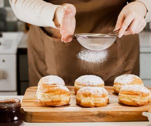 Pączki z PRL-u to smak dawnych lat. Idealne dla fanów nostalgicznych wspomnień