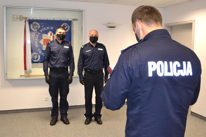 Stary Sącz. Pijany motocyklista WJECHAŁ w policjanta. Minister nagrodził funkcjonariusza