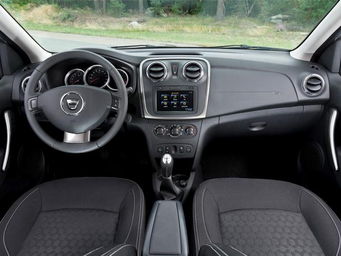 Dacia Logan II (2012-2020) - wnętrze