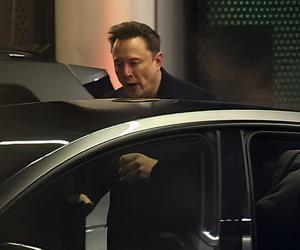 Elon Musk w Polsce. Przyleciał z synkiem 