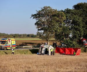 Wypadek Busa z Dziećmi w Miejscowości Lechów 