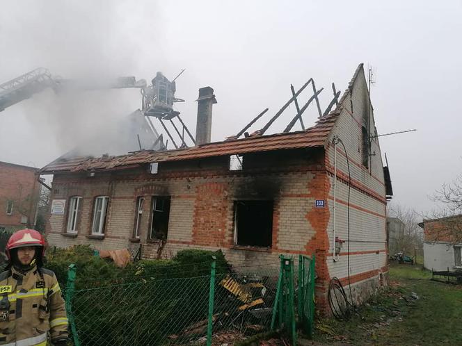 Pożar w Gostkowie koło Torunia. 12 zastępów straży w akcji