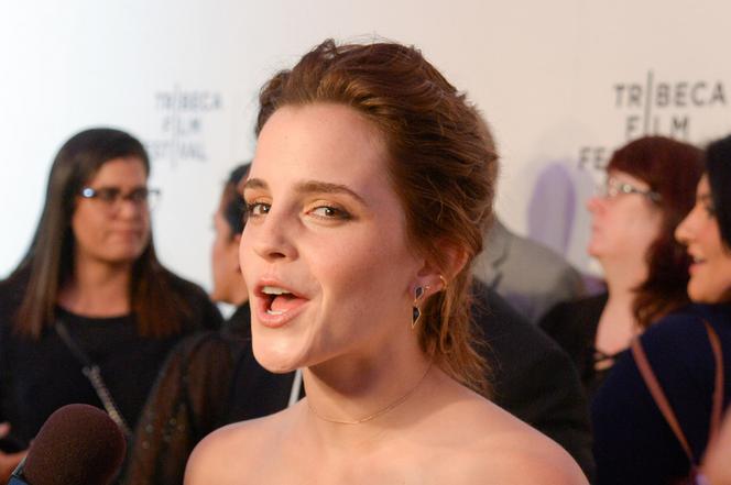 Piękna Emma Watson odpoczywa na luksusowych wakacjach