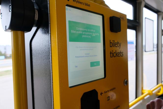 Bilet na autobus w Rzeszowie można już kupić w aplikacji. Jak to zrobić? 