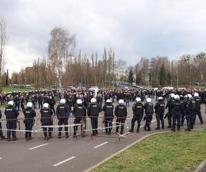 Wielkie Derby Śląska 2024. Tak kibice Górnika Zabrze wchodzili na stadion Ruchu Chorzów