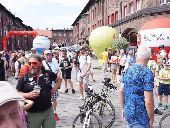 Tour de Pologne 2025. Start w Katowicach Nikiszowcu