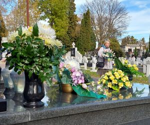 Przygotowania do Wszystkich Świętych Zamość