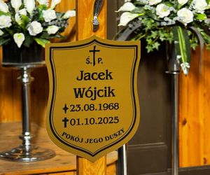 Nie żyje Jacek Wójcik. Pogrzeb ulubieńca widzów z ‘Królowych życia