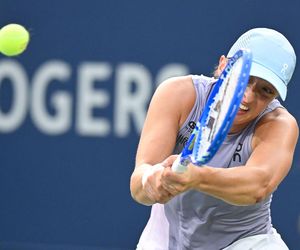 Iga Świątek ograła Anastazję Potapowa w Cincinnati! Pewny awans Polki! [RELACJA NA ŻYWO]