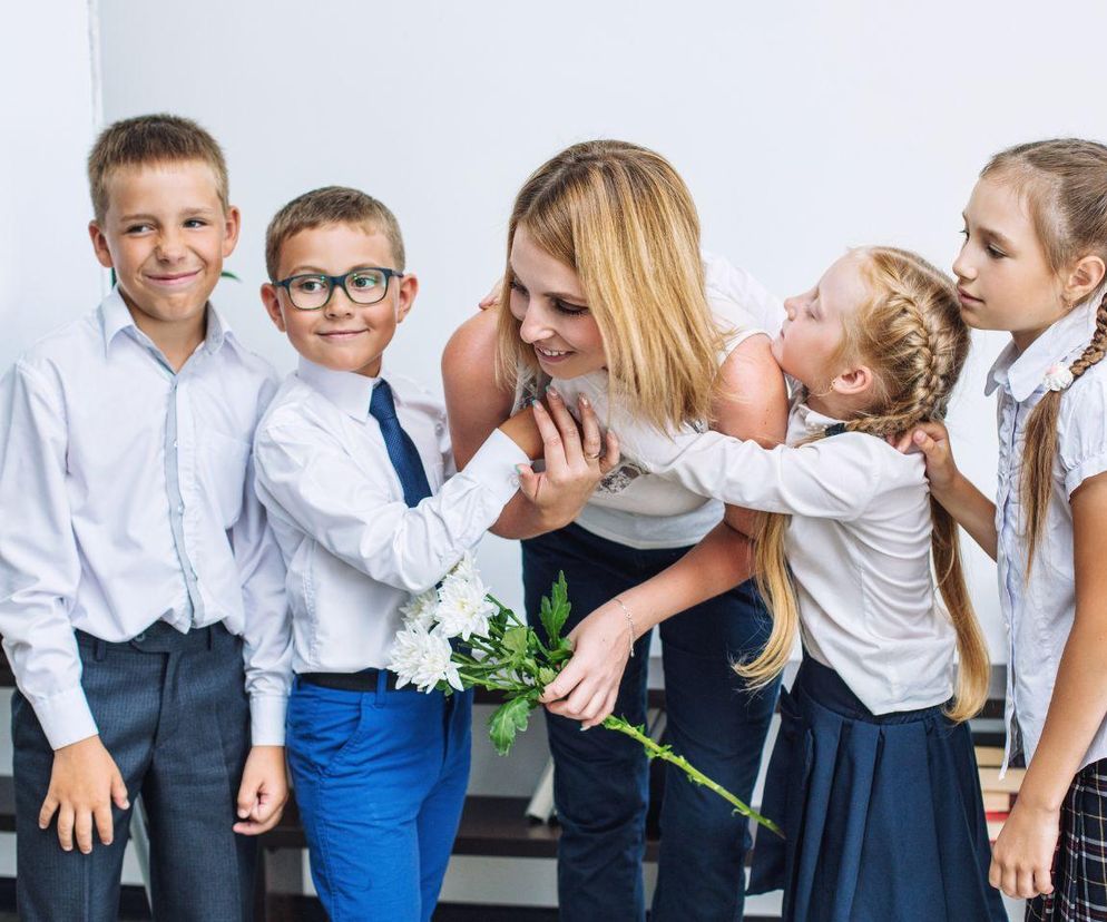 Wierszyki na Dzień Nauczyciela. Krótkie rymowanki na 14 października