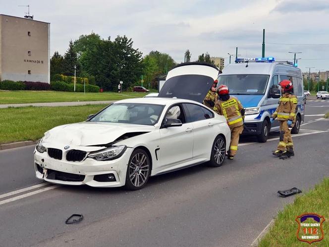 Zderzenie dwóch samochodów na ul. Jaśkowickiej w Tychach