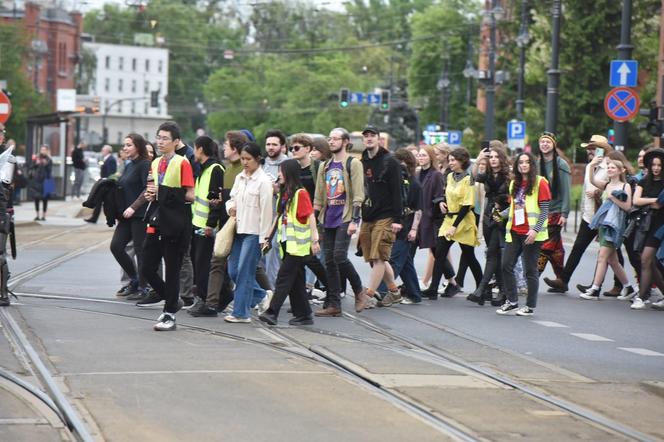 Juwenalia UMK w Toruniu: Piękny, bajkowy Pochód w ramach Piernikaliów. Mamy zdjęcia