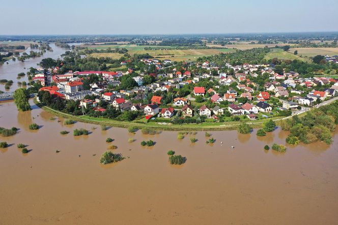 Tak wygląda Oława w czasach powodzi 2024 roku. Poruszający materiał