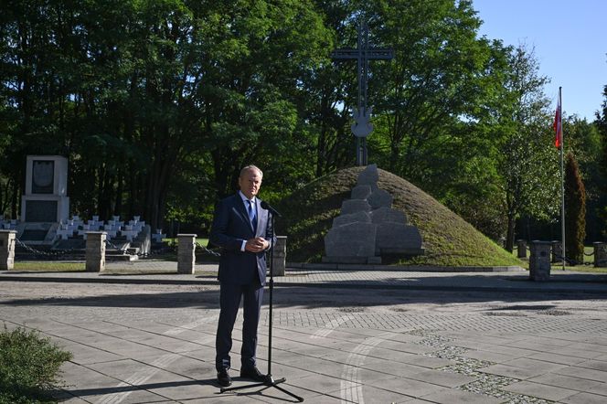 Donald Tusk stanowczo: "Musimy stać za polskimi żołnierzami"
