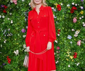 Gwiazdy pozują z butami. Więdłocha ma nową fuchę, Andrzejewicz w ogromnej marynarce, Kostka jak pani wiosna