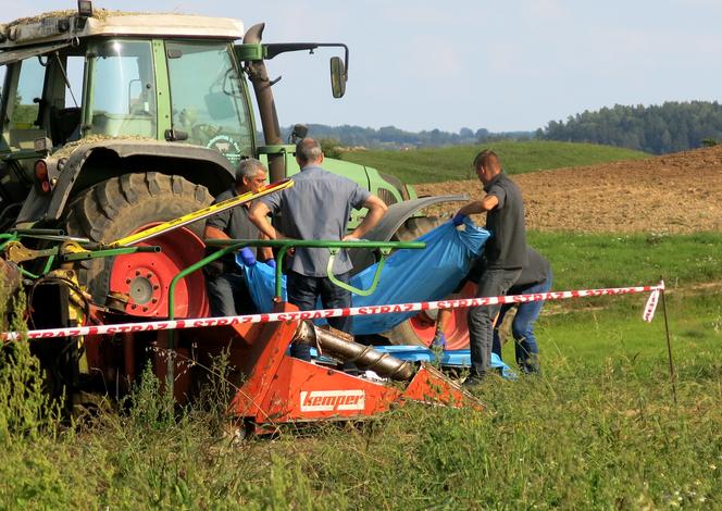 35-letni operator sieczkarni został porażony prądem