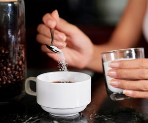 Doskonały substytut cukru. Ma niski indeks glikemiczny i nie powoduje próchnicy