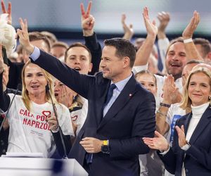 Porównujemy stroje Marty Nawrockiej i Małgorzaty Trzaskowskiej