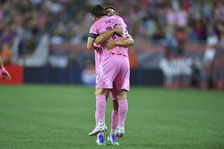 Jordi Alba , Lionel Messi