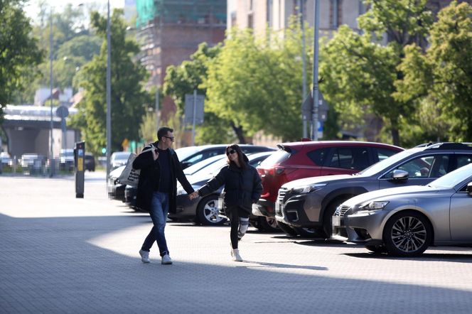 Maciej Orłoś i Paulina Koziejowska zjedli pizze, a potem poszli na rehabilitację