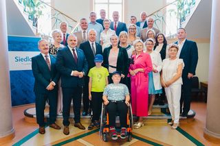 Rodzina Tymka Kalaty wymieniła się prezentami z prezydentem i radnymi