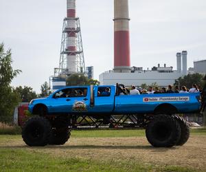 Szybkie samochody, drogowe akrobacje oraz piękne kobiety. Tak było na Tuning Show Expo w Krakowie