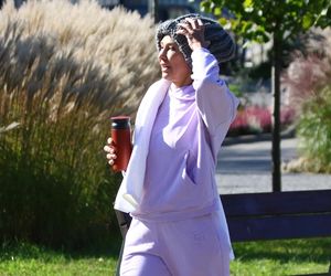 Anna Popek pracuje w zimnym morzu