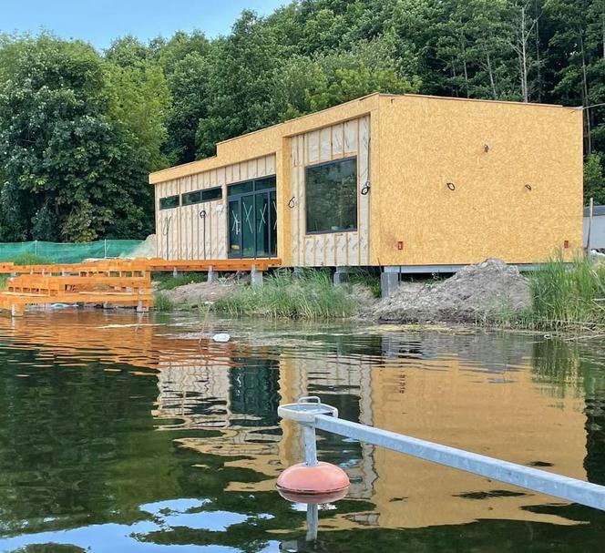 Powstaje pierwsza publiczna sauna w Białymstoku. Ruszyła budowa na plaży Dojlidy