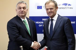 Orban napisał do Tuska! Donaldzie, nie rób sobie nadziei