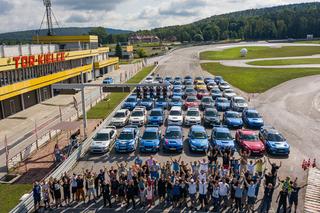 Odszedł robiąc co kochał, za kierowcą swojego Subaru. Roman Urban zmarł na torze