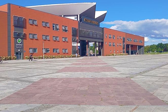 Zniknie "betonoza" sprzed Netto Areny