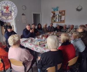 Spotkanie policjantów z seniorami