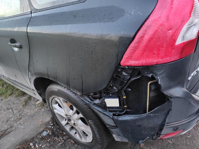 Radom: Pożar aut na parkingu przy 11 listopada.