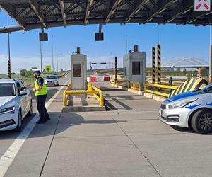 17 nietrzeźwych kierowców na autostradzie A1 w Kujawsko-Pomorskiem. Policjanci zatrzymali im prawo jazdy 