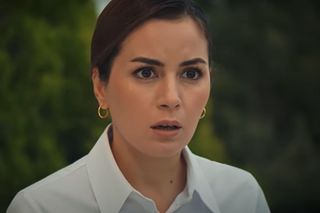 Dziedzictwo. Aynur pierwsza odkryje, kim jest Nana! Zniszczy najważniejszy dowód! Streszczenie 643. odcinka Emanet (26.07.2025)