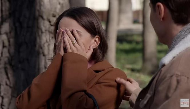 Pierwsza miłość odc. 4020. Krystian (Patryk Pniewski), Melka (Ewa Jakubowicz)